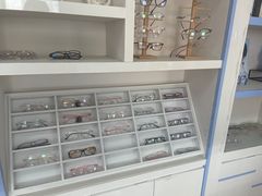 -云镜眼镜加工中心(南环路店)