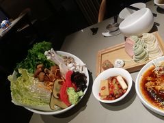 -享月汤皇·海鲜小火锅·聚会(曲江创意谷店)