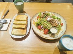 -HELLO 27 意面·沙拉·帕尼尼