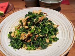青年拌菜-青年公社烤鸭(宝杨宝龙广场店)