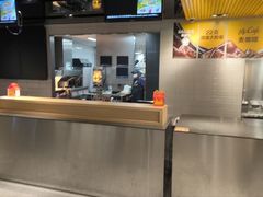 -麦当劳(光新乐购店)