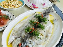 -七的湖·晚芳亭·阳澄湖农家菜·大闸蟹(莲花岛店)