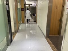-雅悦齿科(顾村公园店)