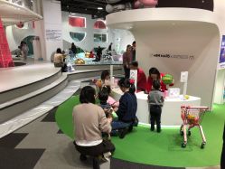 -MINI MARS KIDS CLUB亲子家庭中心(长宁天山店)