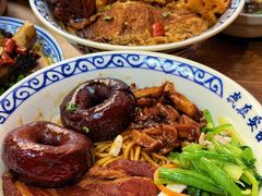 -梅溪·小伙子干挑面(安吉总店)