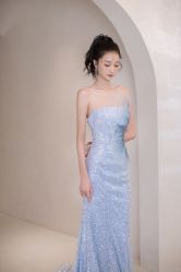 -洋洋婚纱品牌集合店