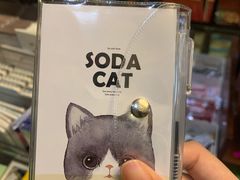 -钟书阁(松江泰晤士小镇店)