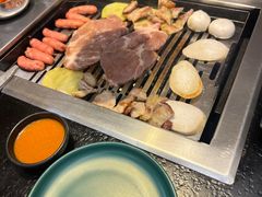 -臻牛烤肉