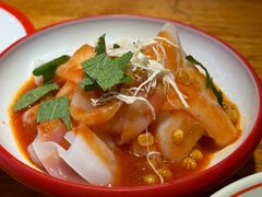 黔派酸汤鸡丝米皮-华仔龙虾(永乐路总店)