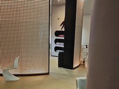 -涨巢·潮玩水疗局