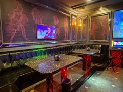 -范特西FANTASY量贩式KTV(民主广场店)
