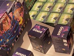 -泡泡玛特POPMART(国金街店)