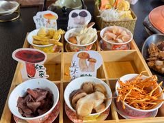 -菌自由丨野生菌火锅特色庭院餐厅(丽江古城店)