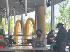 -麦当劳(北苑秋实路店)