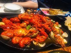 -何师烧烤Pro ·江湖川菜·小龙虾·精酿(太古里旗舰店)