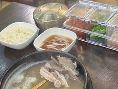 -釜山豚骨汤饭(芝罘万达广场店)