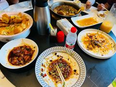 -五谷丰登农家院·地道胶东菜·海鲜烧烤(威海店)
