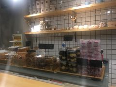 -研麦家面包(亚泰华府店)