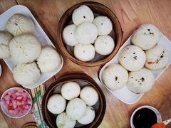 -李与白包子铺(和平门店)