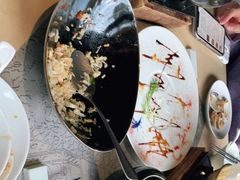 -穹六人间 people 6(岳阳路店)