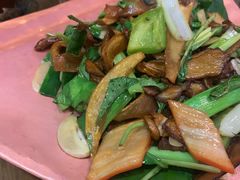 包烧野生牛肝菌-云海肴·云南小炒·汽锅鸡(天津国金汇店)