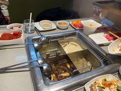 -海底捞火锅(珠影星光城夜宵主题店)