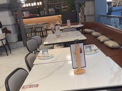 -必胜客(砂之船中东奥莱店)