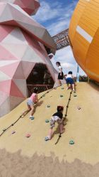 -季高兔窝窝亲子园(上海薰衣草公园店)