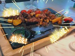 田园澳洲骰子牛肉-蜜桃花开·中西融合菜E&W(南长街店)