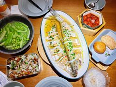 -蜜桃餐厅·伴山(海岸城店)