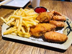 蒜香鸡翅-叶派龙虾•招牌香辣蟹·海鲜(中海国际店)