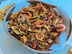 铁锹海鲜-碧海银沙海鲜餐厅(恒大海上威尼斯店)