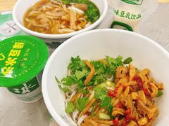 -老长沙原汁原味粉馆(韭菜园店)