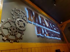 -伯爵·沉浸式超级密室·直营店