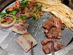 -三肥两瘦烤肉(鹿城店)