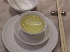 -香港百合居(LCM置汇旭辉广场店)