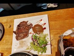 -HUZI虎滋精酿餐吧(京西大悦城店)