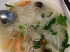 泰式汤虾河粉-荷花泰菜(东方新天地店)