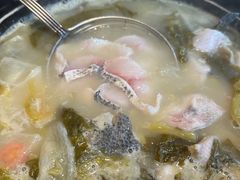 -小椒娘撒椒鱼火锅(三八广场店)