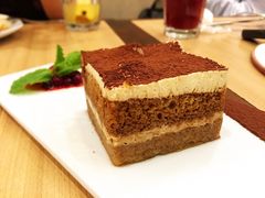 -必胜客(航洋国际店)