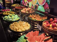 -黑金·寻焰自助百汇·烤肉·火锅(中街店)