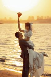 -雪中彩影婚纱摄影·微光艺术中心