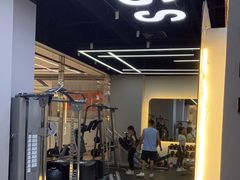 -VLines耀能运动24小时·月付制健身(京广桥店)