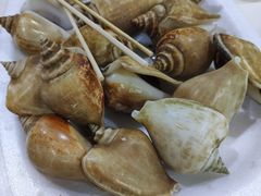 贡贡-纽顿熟食中心