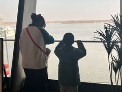 -抱抱地球咖啡馆(国家海洋博物馆店)