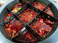 皇家秘制麻辣九宫格-捞九门海鲜牛肉自助火锅(廉江店)