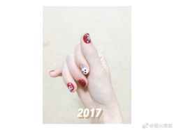 -花岐款式专研健康美甲沙龙