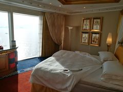 -迪拜帆船酒店海底餐厅