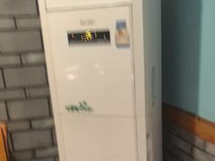 -亮欢寨酸汤鱼(沙冲路店)