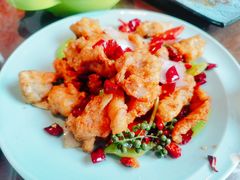 川湘辣牛蛙-皇后餐厅-煲仔·小菜·打边炉(古北店)